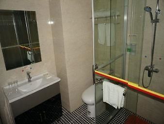 Super 8 Hotel Nantong Qidong Central Bus Station Δωμάτιο φωτογραφία